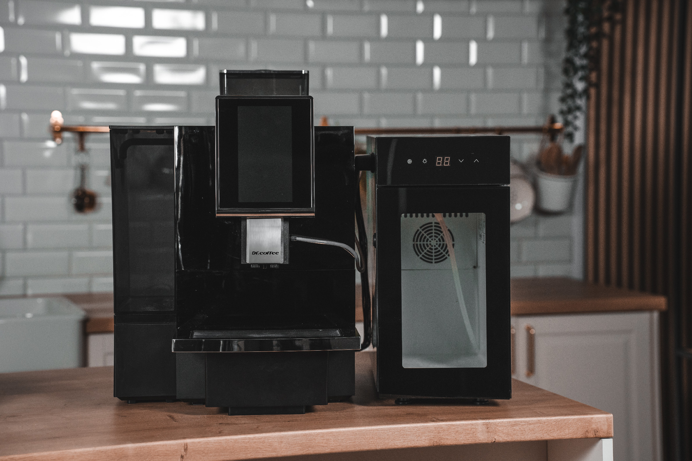 Dr. Coffee F12 Big Plus černá